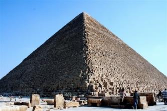 Pyramid of Khufu c 2551 2528 B C E photo Dr Amy Calvert