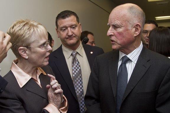 Academic Pres Jane Patton with Gov Jerry Brown at Mar 2011 BOG Meeting JPG